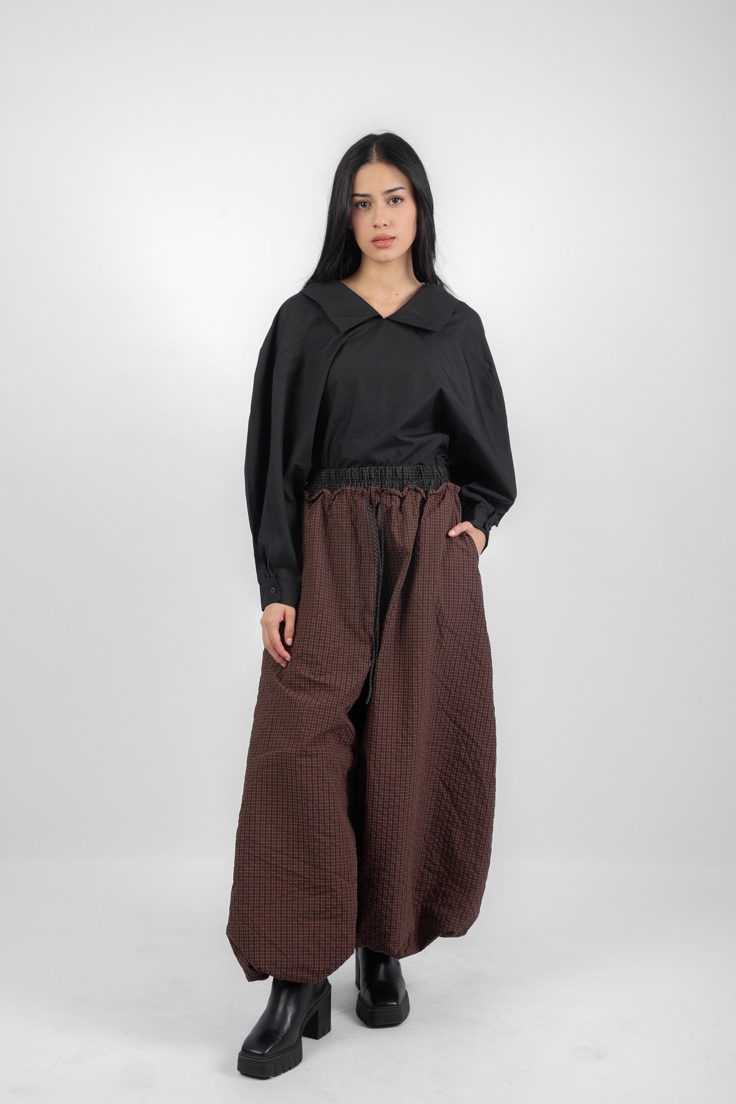 Volume Pants -Brown