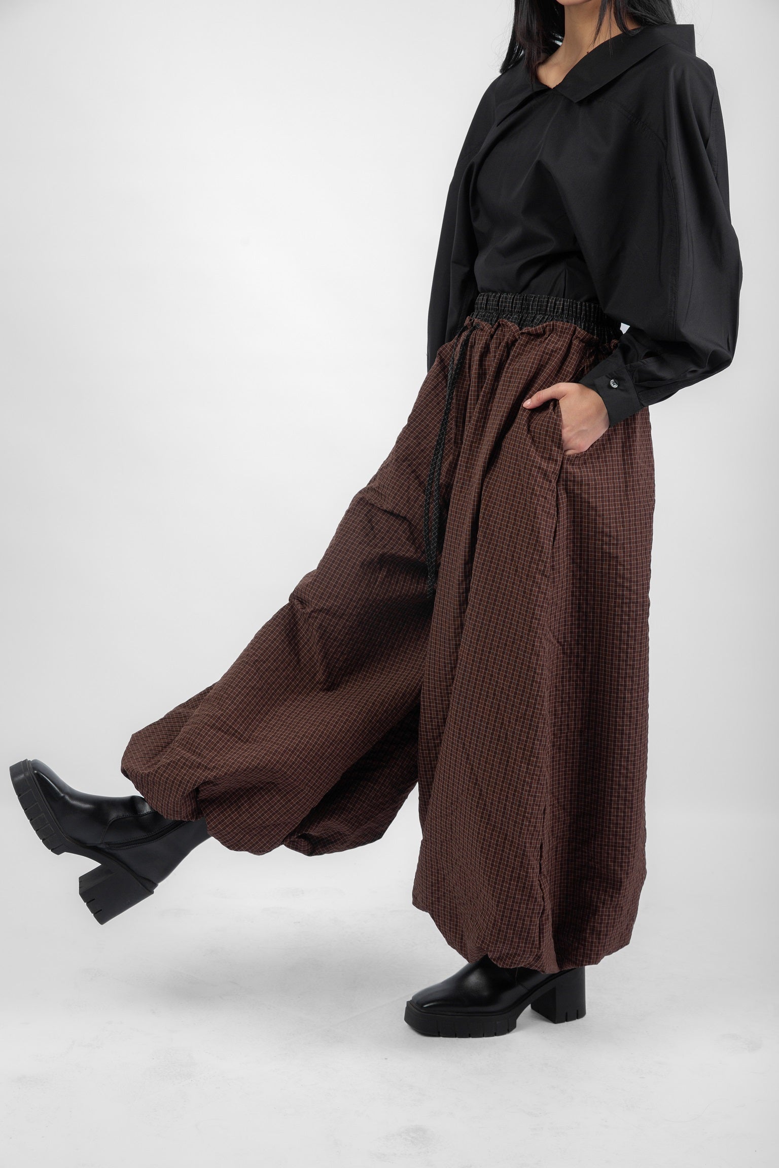 Volume Pants -Brown