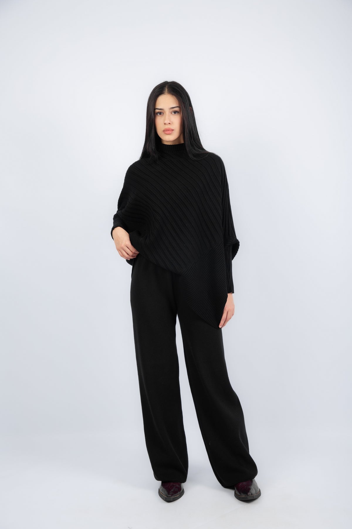 Contour Lined Set - Black