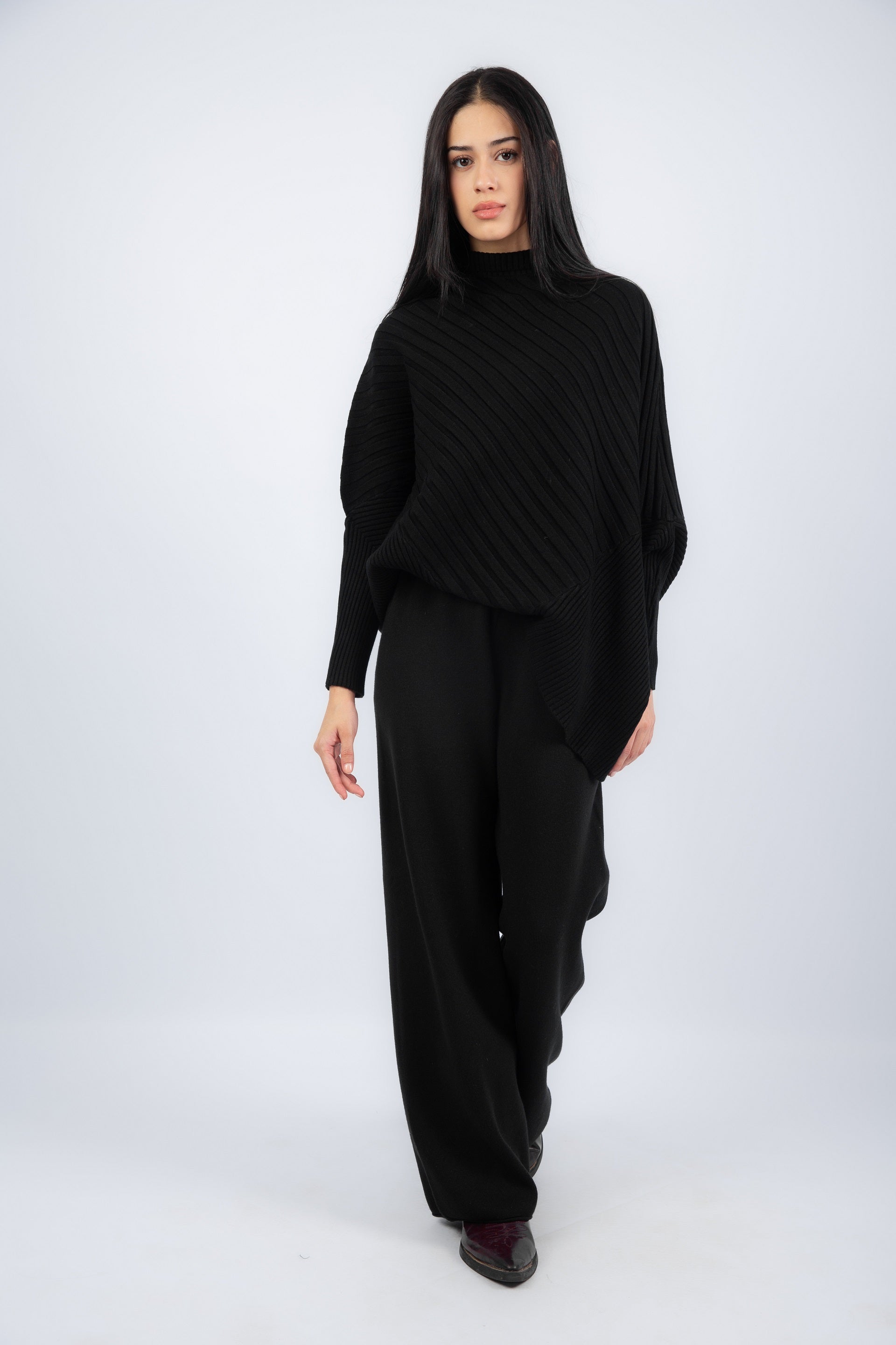 Contour Lined Set - Black