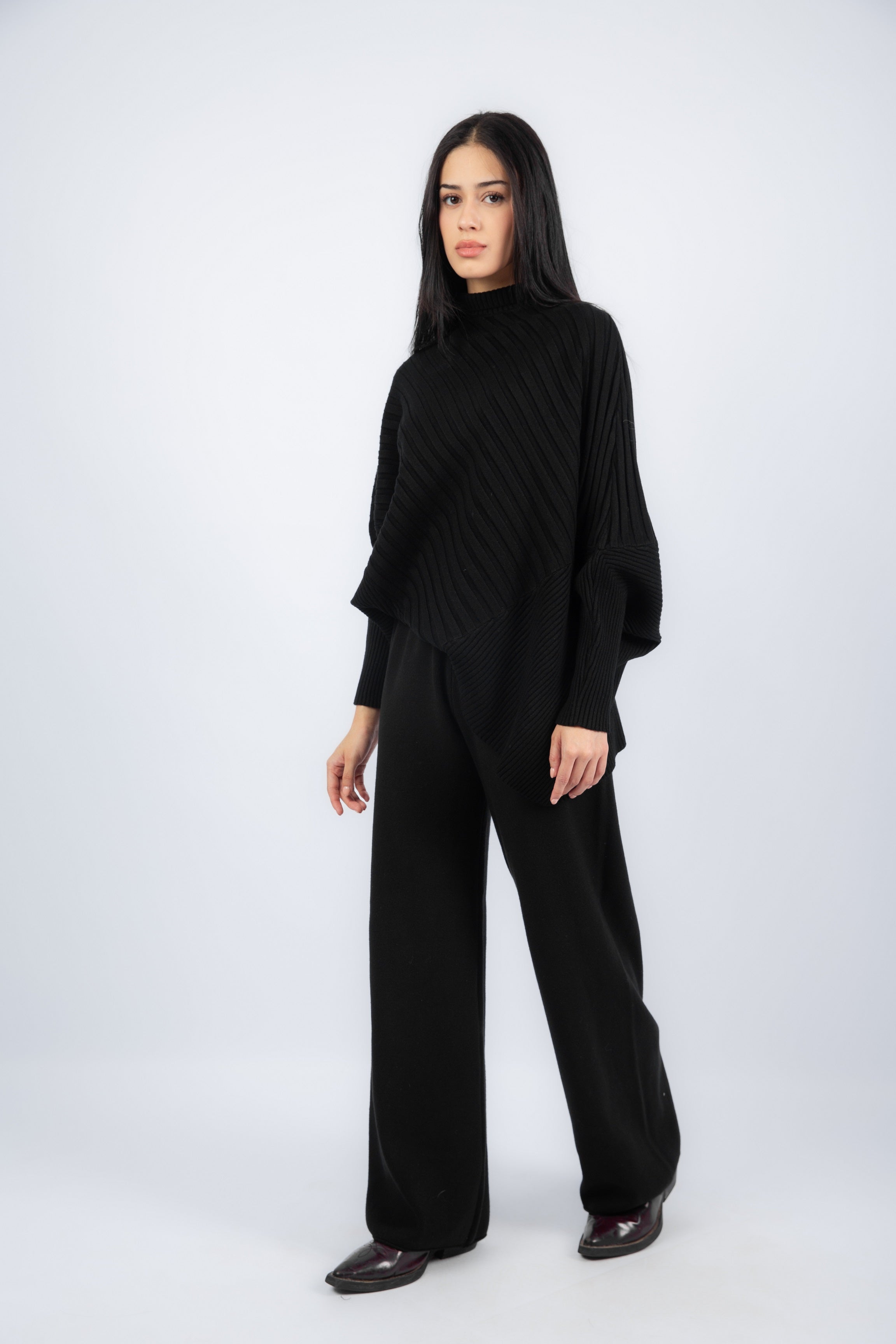 Contour Lined Set - Black