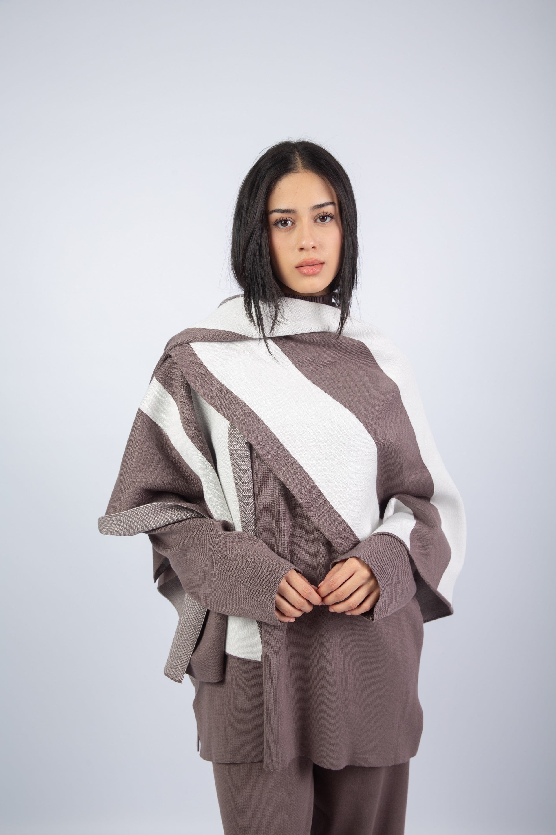 Scarfed Set - Taupe Beige