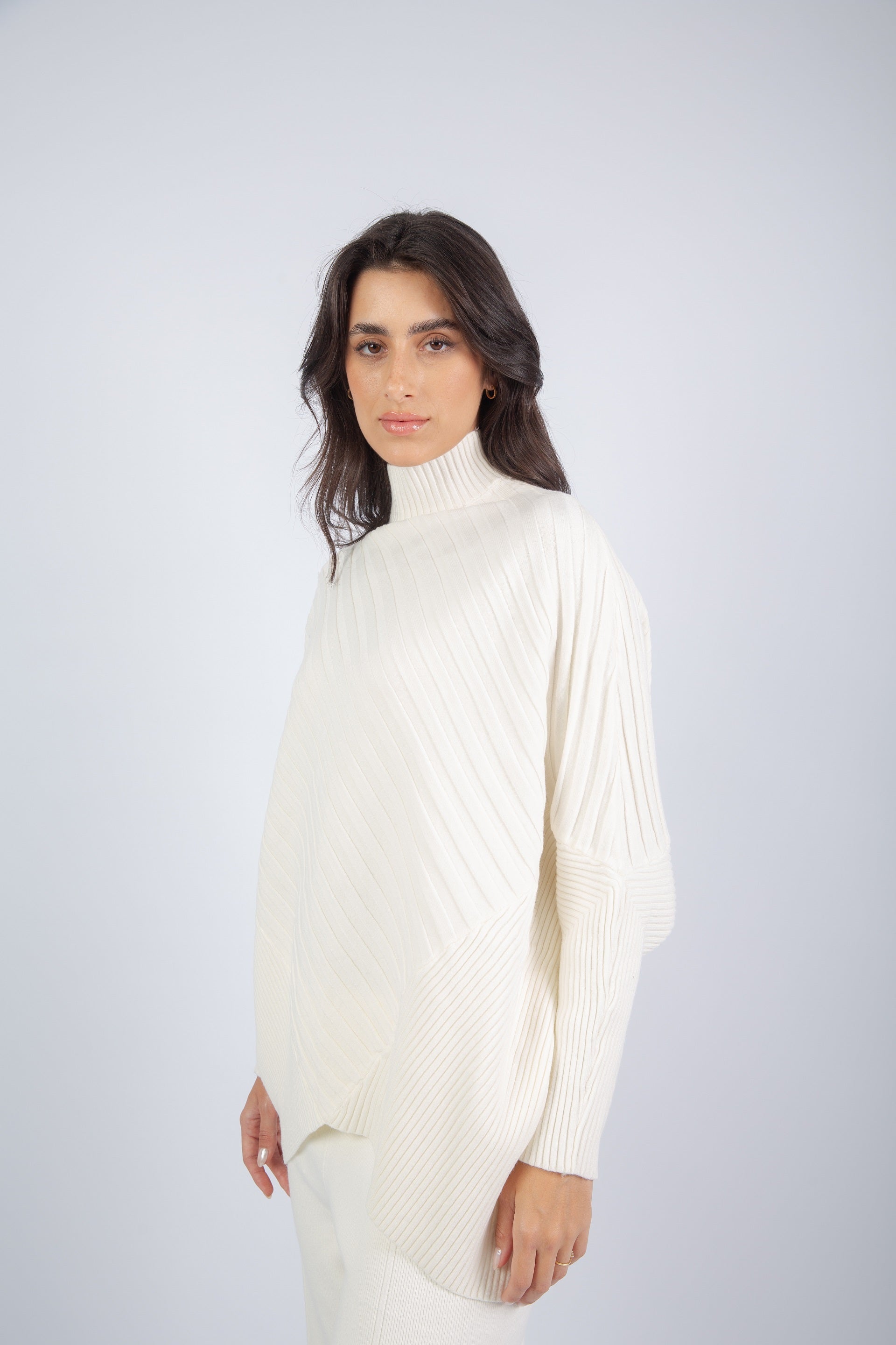 Contour Lined Set - White