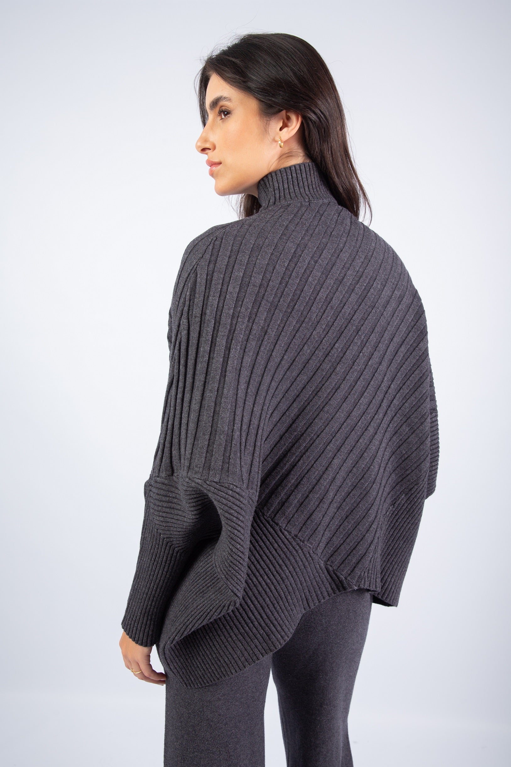 Contour Lined Set -Dark Gray