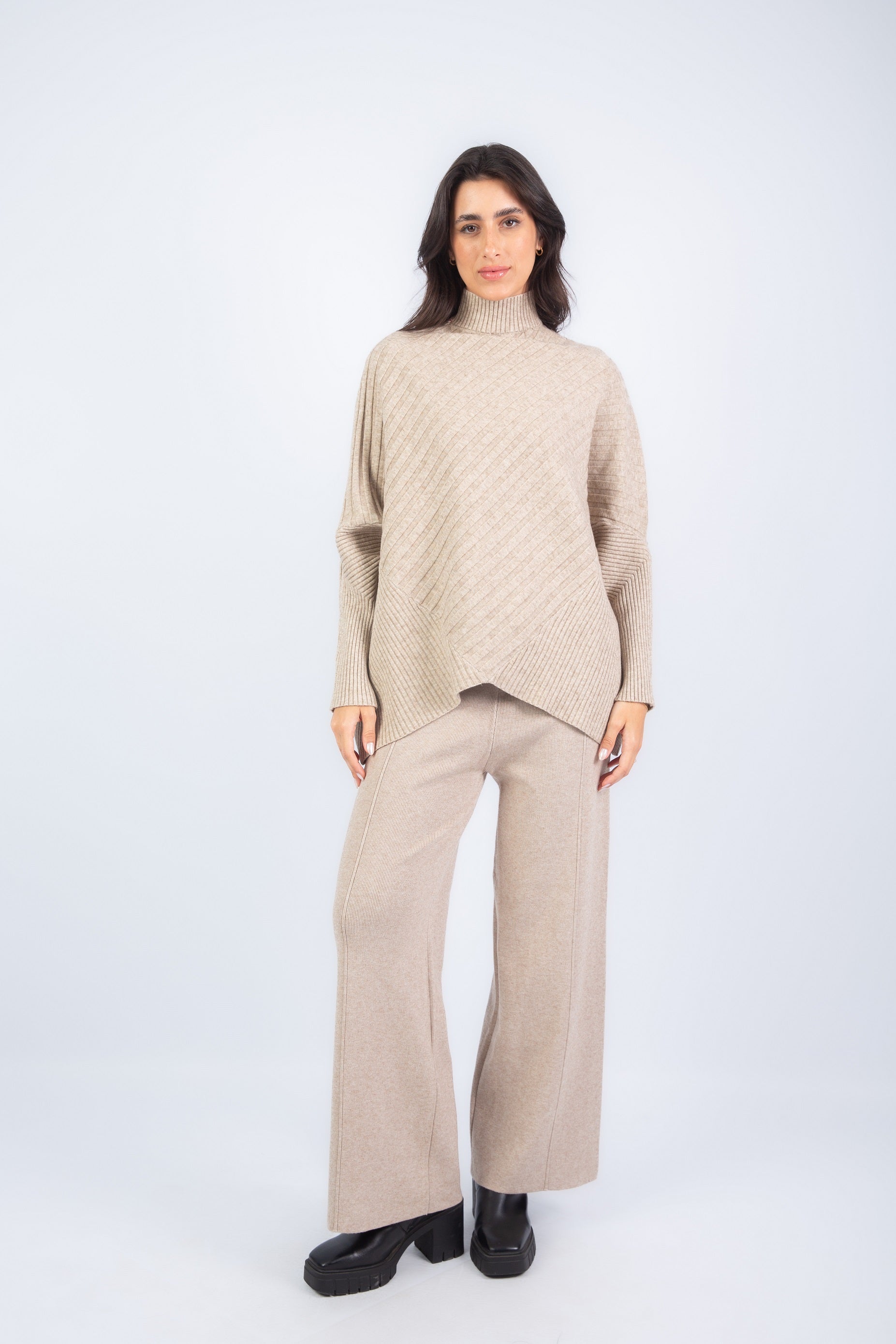 Contour Lined Set - Beige