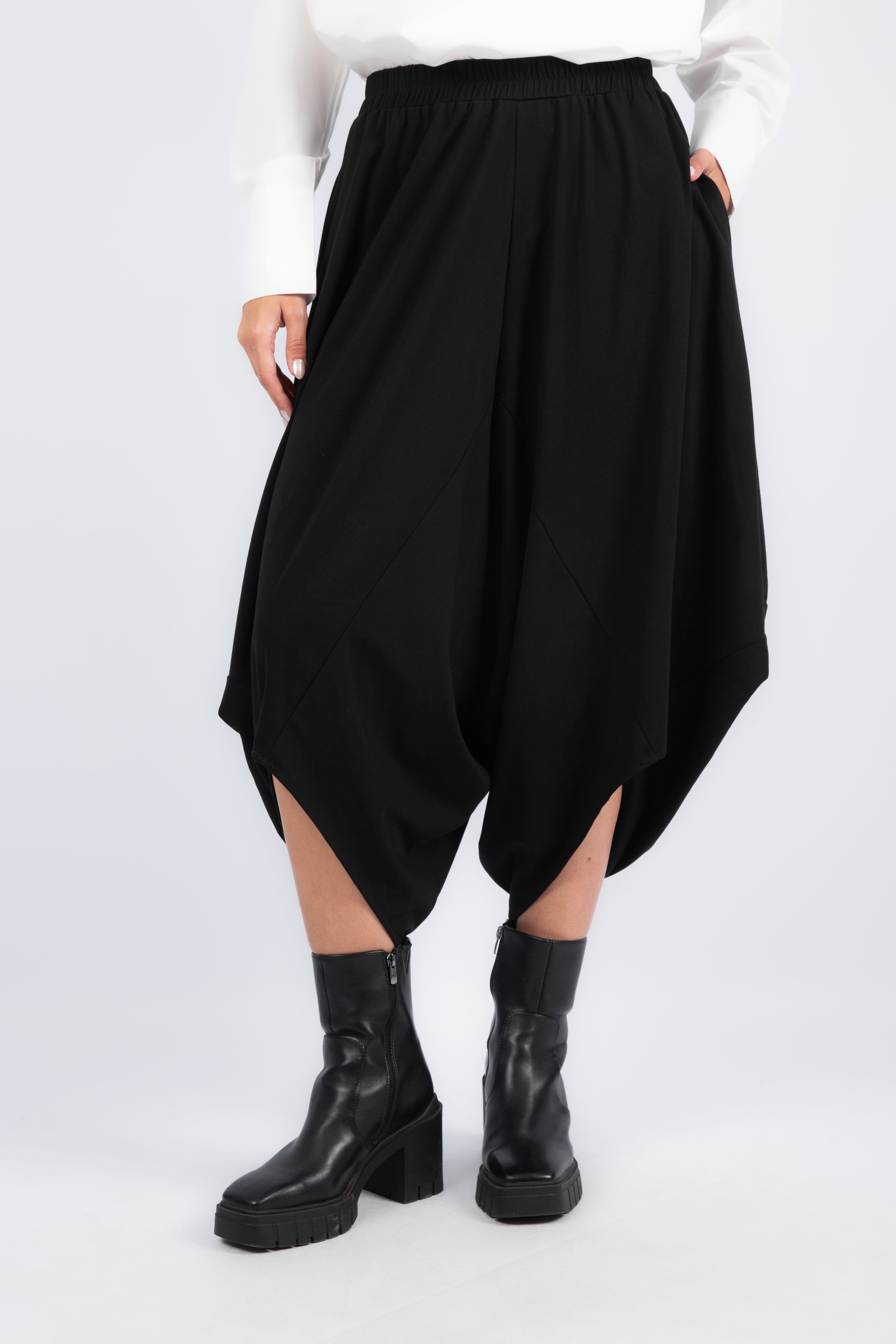 Fold pants