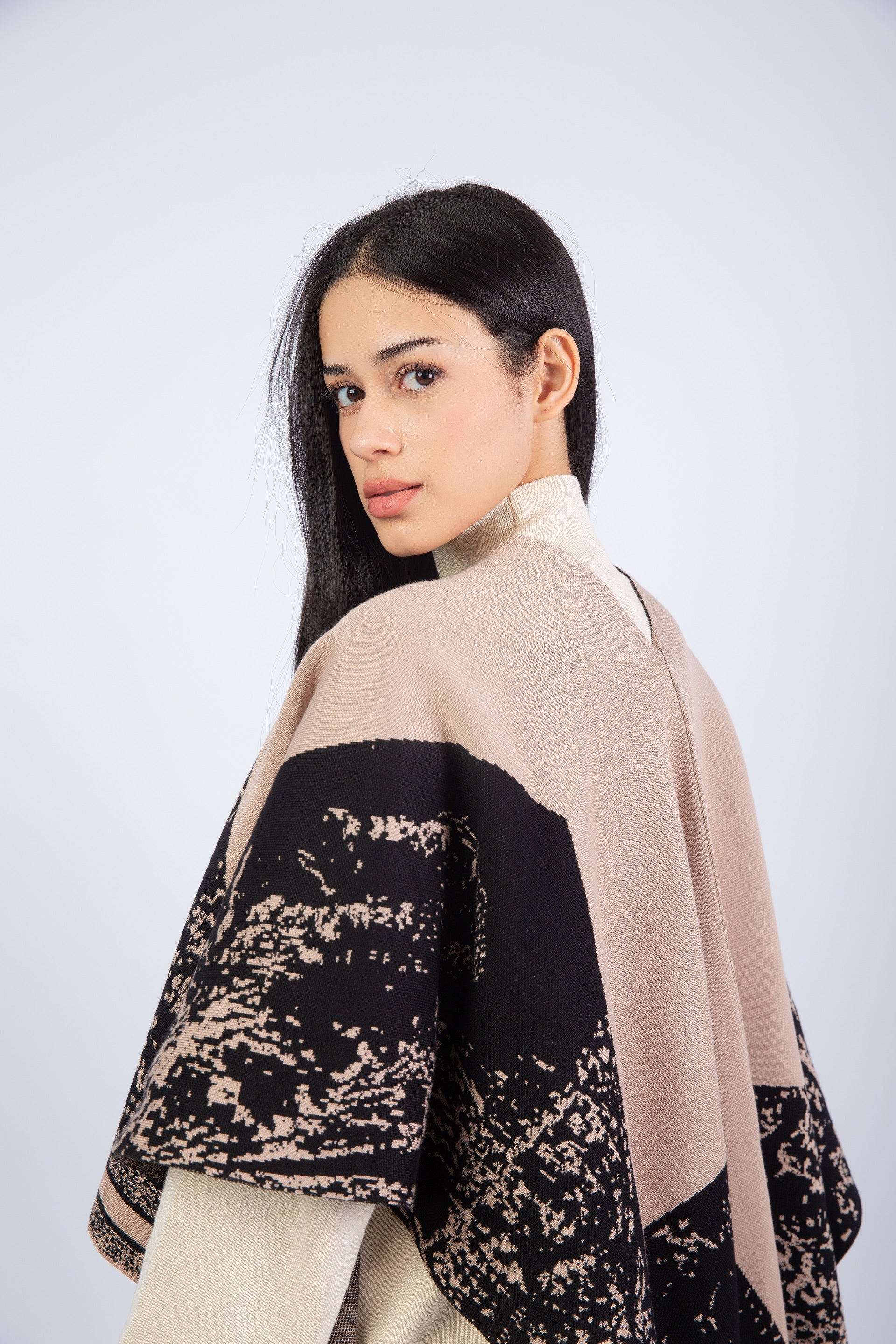 Relief Set  -  Beige