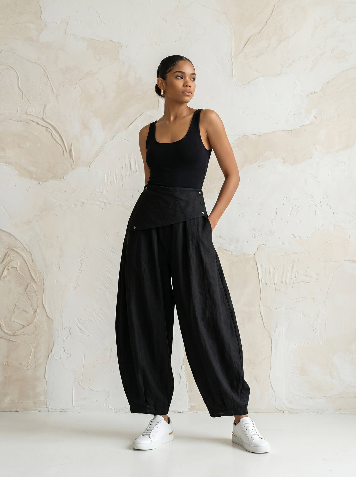 Voluminous pants